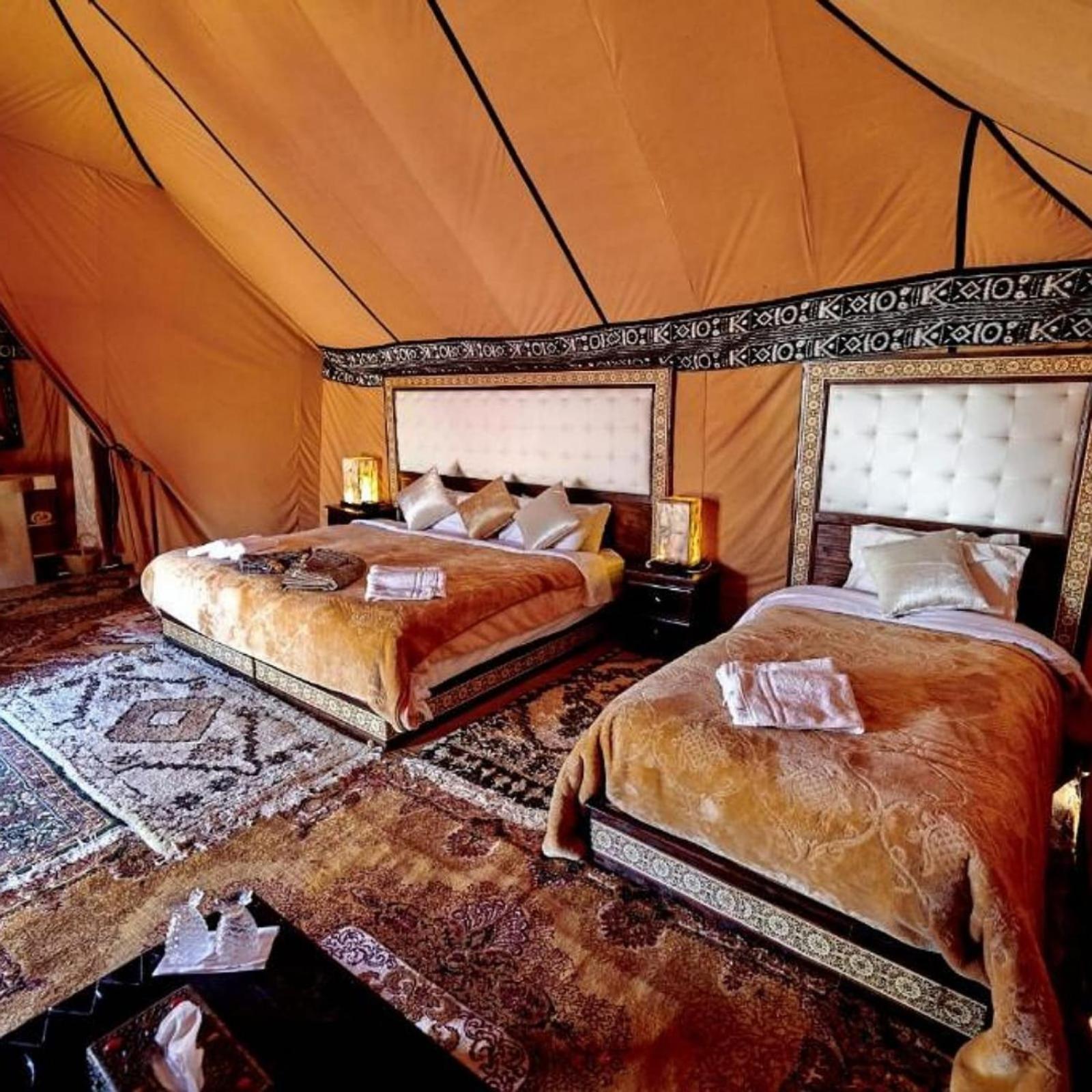 Family Luxury Glamping Hotel Merzouga Bagian luar foto